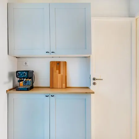 Apartamento Avenida | *